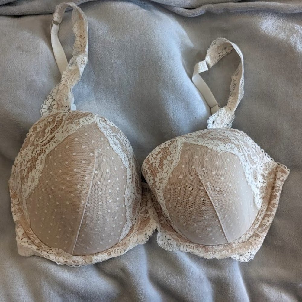 Victorias Secret Lightly Lined Bra 36DDD